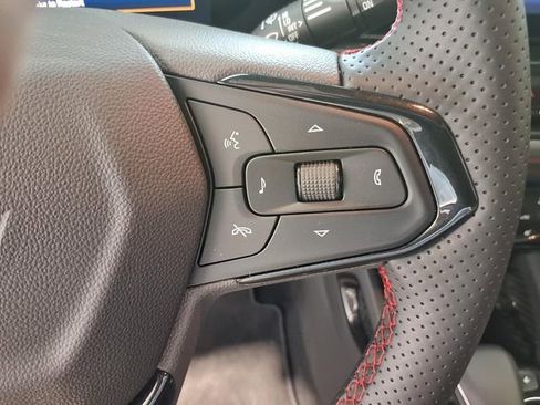 Used 2026 Chevrolet TrailBlazer RS w/ Driver Confidence Package FWD image 9