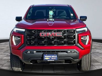 New 2026 GMC Canyon Elevation w/ Convenience Package