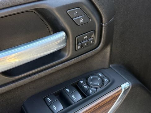 Certified 2021 Chevrolet Silverado 3500 High Country w/ Z71 Off-Road Package AWD/4WD image 21