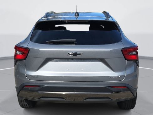 Used 2025 Chevrolet Trax ACTIV w/ Driver Confidence Package image 6