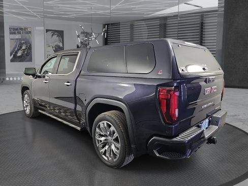 Used 2025 GMC Sierra 1500 Denali w/ Denali Reserve Package AWD/4WD image 7