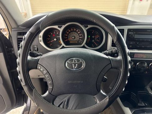 Used 2004 Toyota 4Runner 2WD image 25