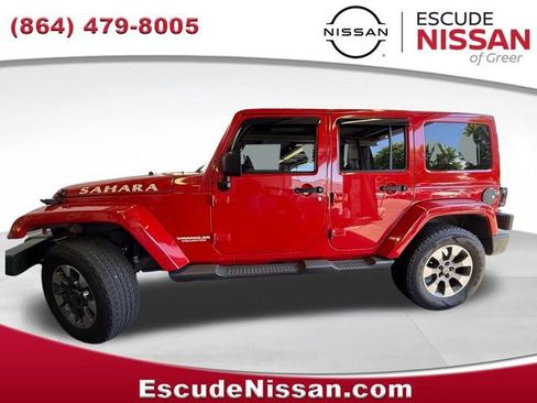Used 2011 Jeep Wrangler Unlimited Sahara w/ Connectivity Group image 6
