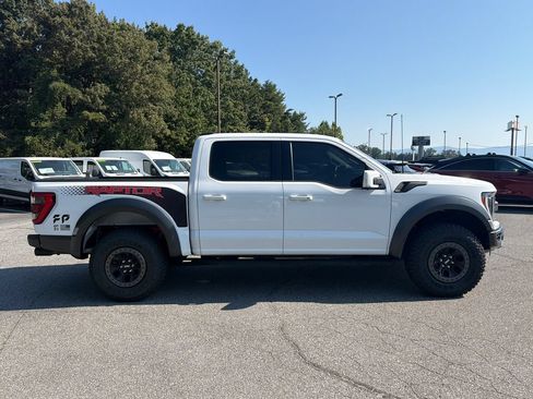 Used 2022 Ford F150 Raptor w/ Equipment Group 801A High AWD/4WD image 8