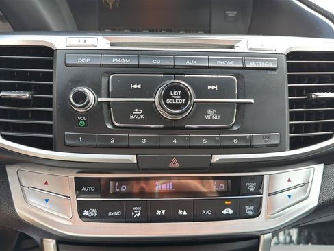 Used 2015 Honda Accord LX image 25