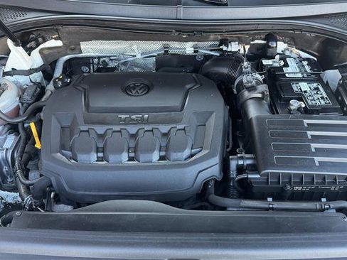 Used 2019 Volkswagen Tiguan SE AWD/4WD image 25