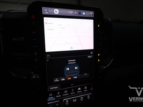 New 2025 RAM 3500 Laramie image 30