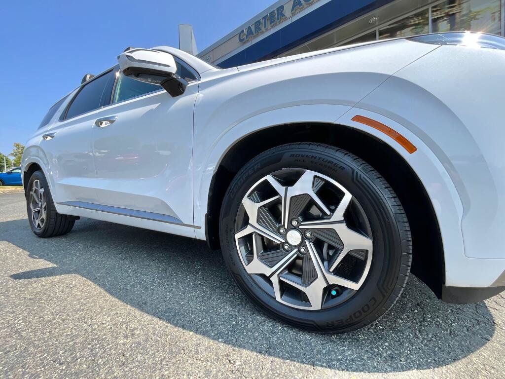 Used 2022 Hyundai Palisade Calligraphy w/ Cargo Package AWD/4WD image 9
