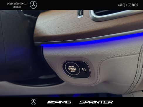 Used 2022 Mercedes-Benz GLE 350 4MATIC w/ AMG Line Exterior image 27