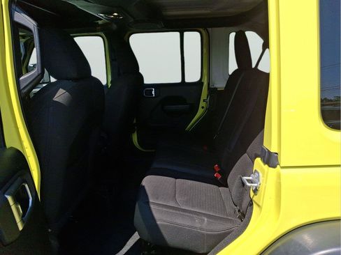 Used 2022 Jeep Wrangler Unlimited Sport AWD/4WD image 8