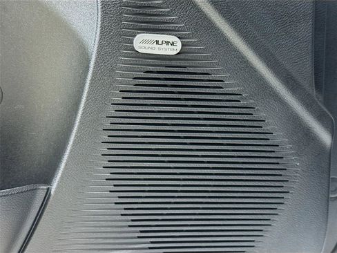 Used 2023 Dodge Challenger SRT Hellcat w/ Driver Convenience Group image 18