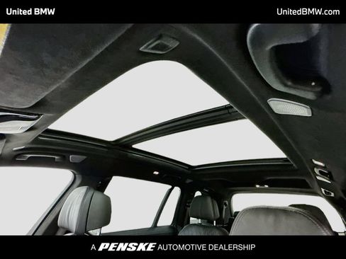 Used 2023 BMW X7 M60i w/ Executive Package AWD/4WD image 19