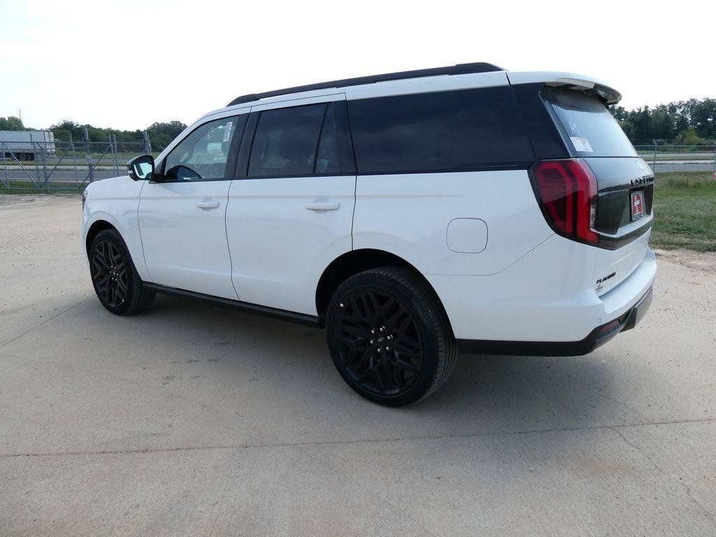 New 2027 Ford Expedition Platinum w/ Stealth Performance Package AWD/4WD image 7