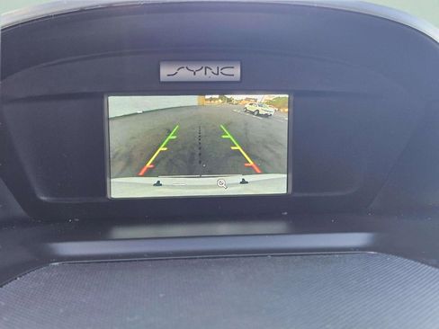 Used 2018 Ford Escape SE image 29