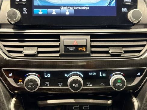 Used 2022 Honda Accord Sport Special Edition image 14