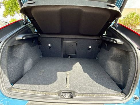 Used 2023 Volvo C40 P8 Recharge Plus image 28