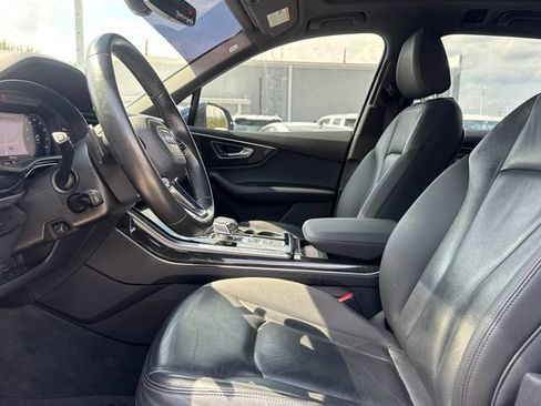Used 2020 Audi Q7 2.0T Premium w/ Convenience Package AWD/4WD image 13
