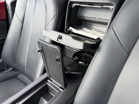 Used 2025 MAZDA MX-5 Miata RF Grand Touring image 27