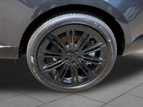 New 2026 Land Rover Range Rover SE AWD/4WD image 15