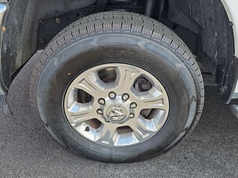 Used 2024 RAM 3500 Big Horn image 29