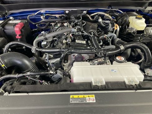 New 2025 Toyota Tacoma TRD Off-Road image 10