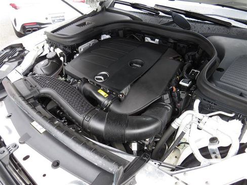 Certified 2021 Mercedes-Benz GLC 300 4MATIC w/ AMG Line image 7