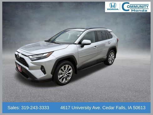 Used 2022 Toyota RAV4 XLE Premium AWD/4WD image 1