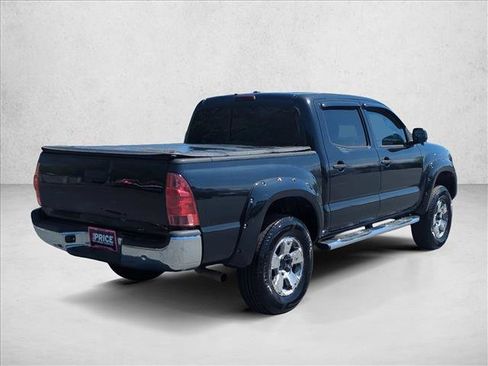 Used 2010 Toyota Tacoma PreRunner image 5