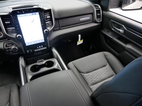 New 2026 RAM 1500 Big Horn AWD/4WD image 16