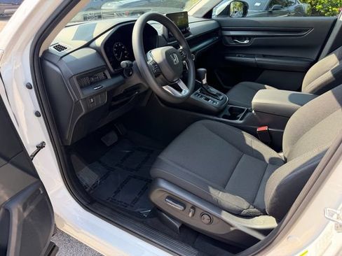 Used 2025 Honda CR-V EX image 12