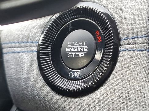 Certified 2022 Jeep Compass Latitude w/ Convenience Group image 13