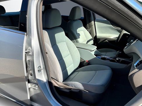 Used 2020 Chevrolet Malibu LT w/ Fleet LT Safety Plus Package image 27