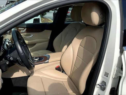 Used 2021 Mercedes-Benz C 300 4MATIC Sedan image 8