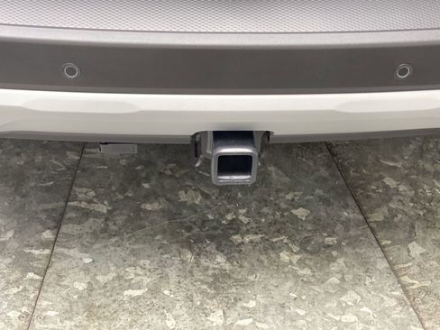 New 2024 Ford Escape SE w/ PHEV Premium Package image 31