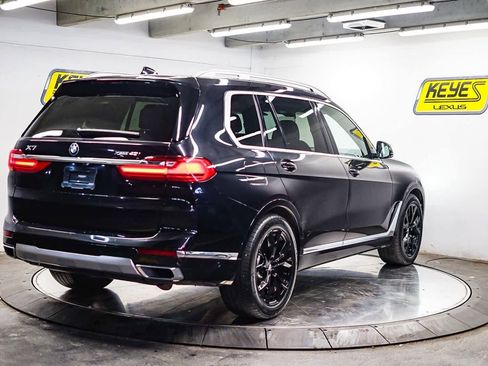 Used 2020 BMW X7 xDrive40i w/ Parking Assistance Package image 4