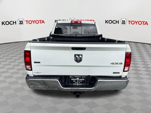 Used 2016 RAM 1500 Classic SLT AWD/4WD image 7
