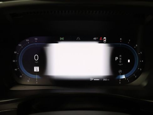 Used 2023 Volvo XC40 B5 Core image 41