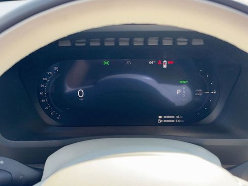 New 2026 Volvo XC90 T8 Ultra w/ Protection Package Premier image 17