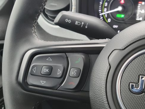 Used 2025 Jeep Wrangler Unlimited Sport S 4xe AWD/4WD image 11