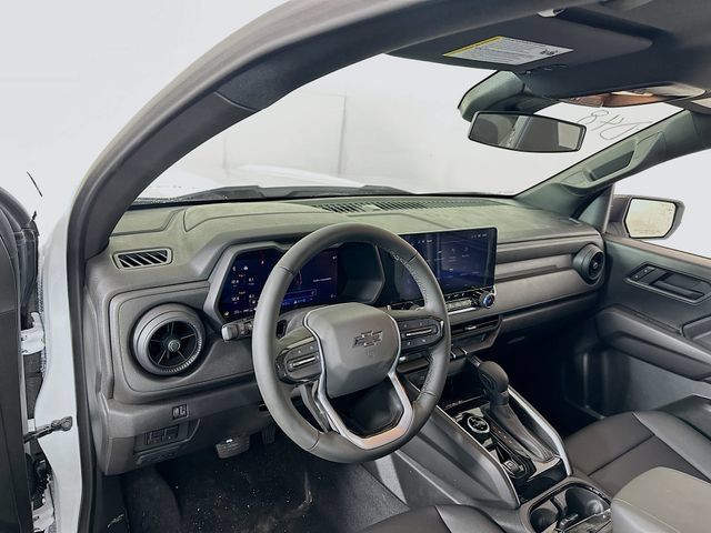 New 2025 Chevrolet Colorado Trail Boss w/ Off-Road Front Bumper Package AWD/4WD image 11