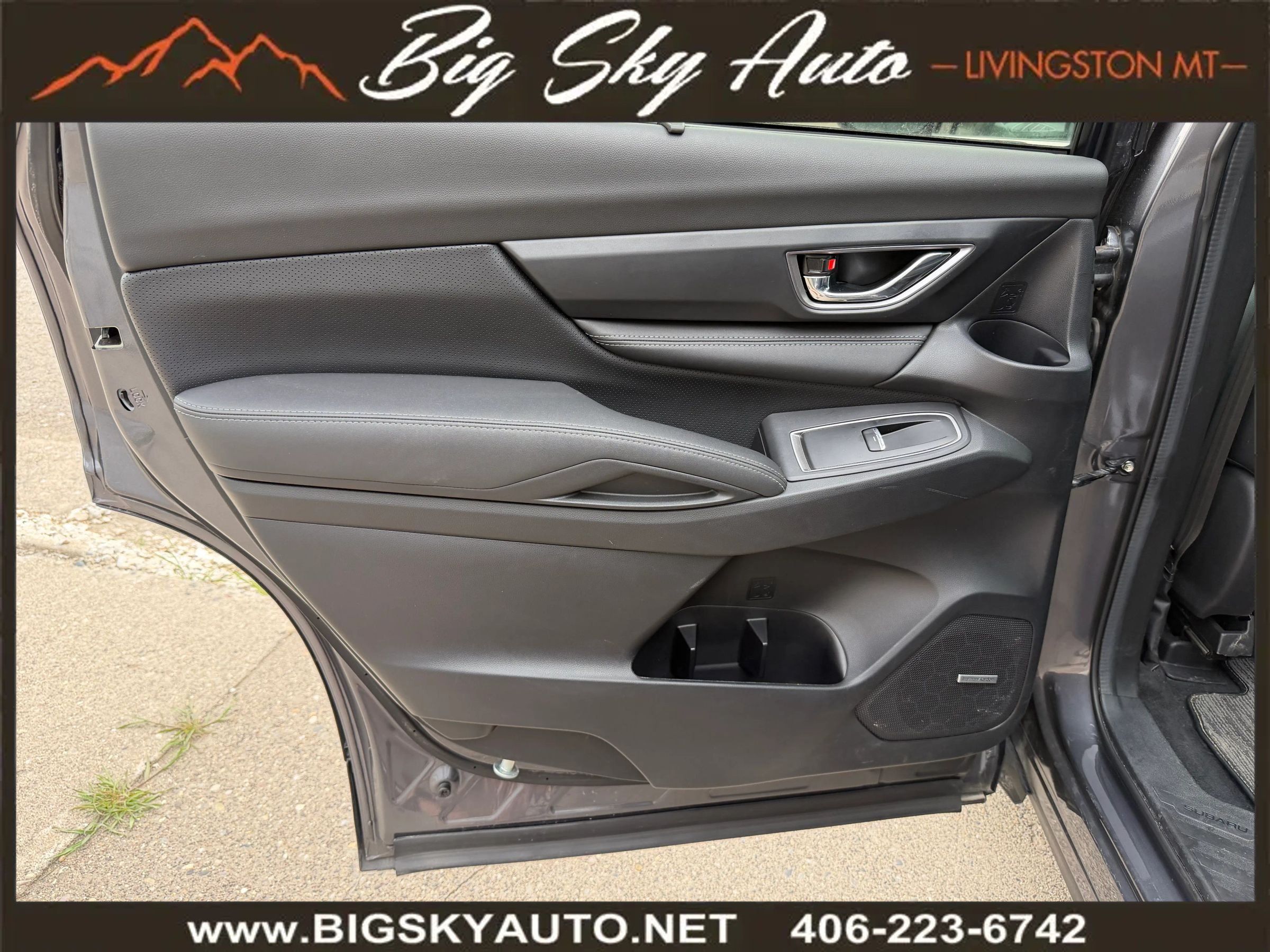 Used 2024 Subaru Ascent Limited w/ Technology Package AWD/4WD image 15