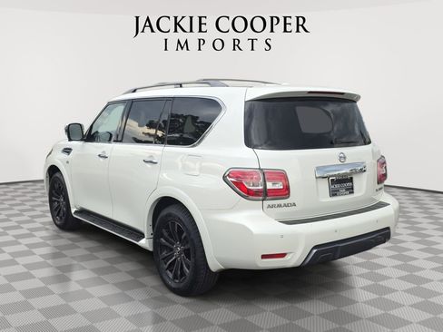 Used 2019 Nissan Armada Platinum w/ Captain's Chairs Package RWD image 7
