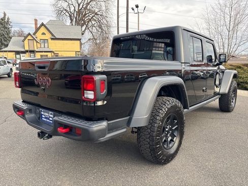 Used 2023 Jeep Gladiator Rubicon w/ Cold Weather Group image 3