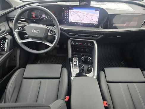Used 2025 Audi Q5 Prestige image 10