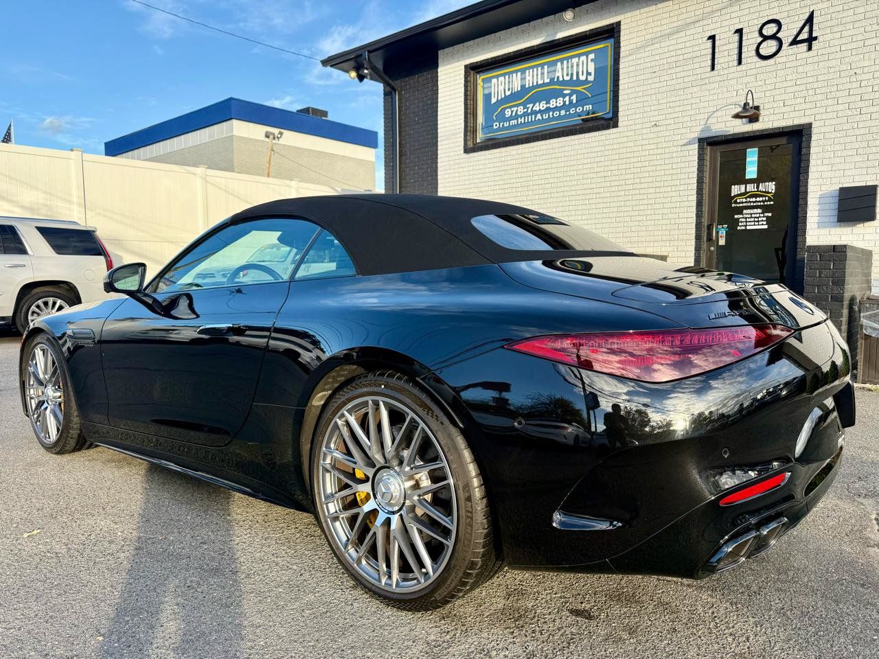 Used 2022 Mercedes-Benz SL 63 AMG 4MATIC w/ Driver Assistance Package image 3