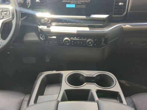 Certified 2024 Chevrolet Silverado 2500 LTZ image 19