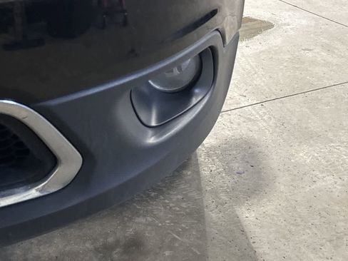 Used 2018 Jeep Cherokee Limited image 10