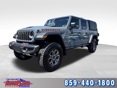 Used 2025 Jeep Gladiator Mojave w/ Convenience Group