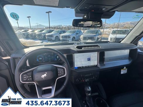 New 2025 Ford Bronco Outer Banks w/ Sasquatch Package AWD/4WD image 46