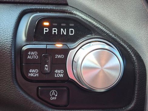 Used 2023 RAM 1500 Laramie AWD/4WD image 11